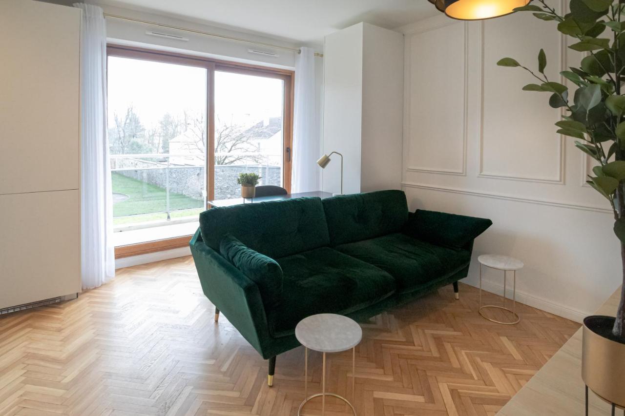 The Green Home - Quiet And Fully Equipped High-End Studio With Parking Courcouronnes Exterior foto